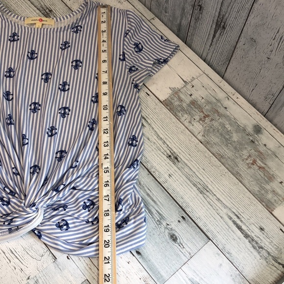 Wishful Park Twisted Front Anchor Top Large - Picture 7 of 8